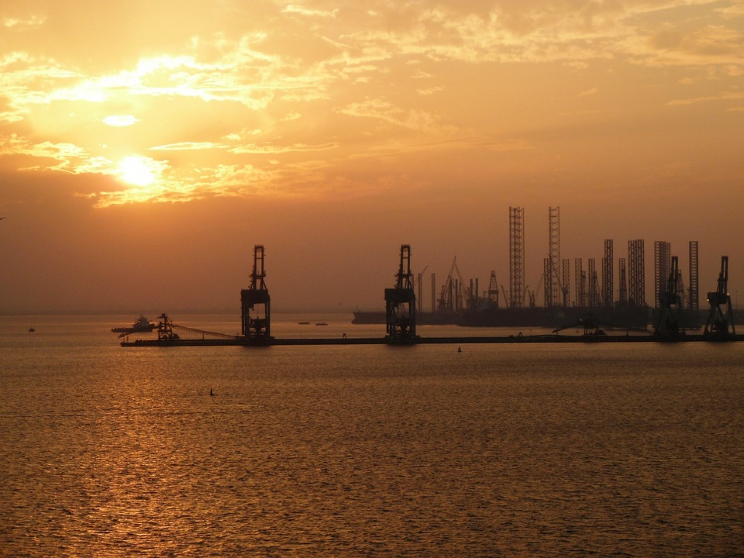 Bahrain’s non-oil economy ‘on strong growth track’